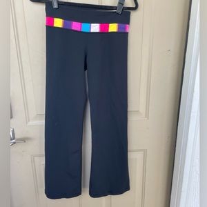 LULULEMON Reversible Flare Legging Size 6